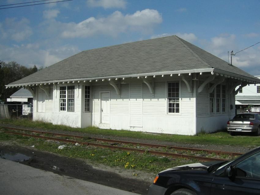 Photo of Lyons Falls Railroad Station, former RW&O