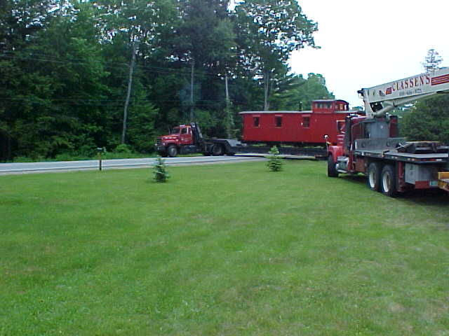 Photo of RUTLAND CABOOSE # 36 , GOING NORTH