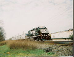 Photo of Norfolk Southern Ballast Train in Hillside