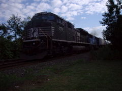Photo of Norfolk Southern SD70M #2770