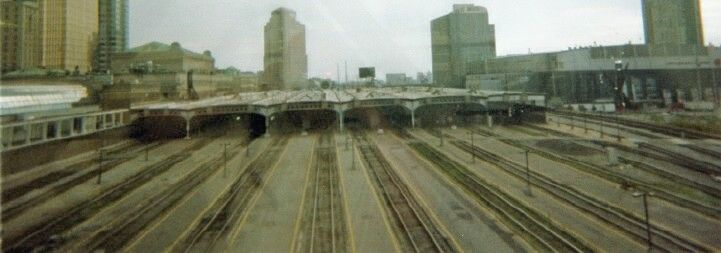 Photo of Toronto Union Station trainshed