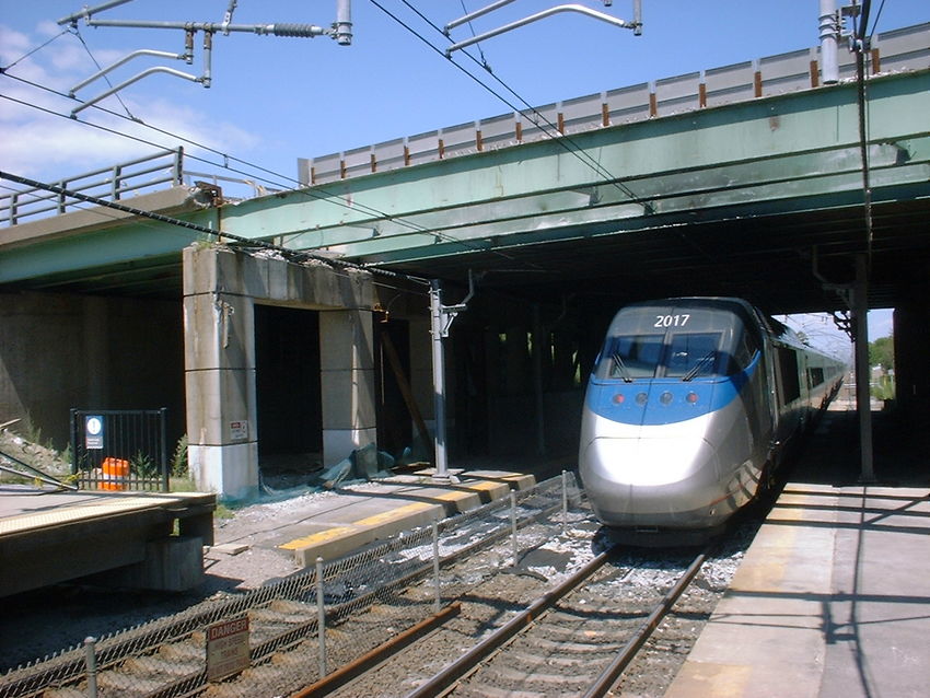 Photo of Acela! In Action!!