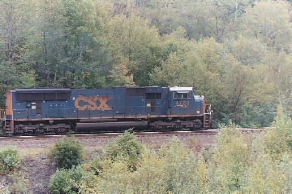 Photo of CSX from the keystone bridges in Chester