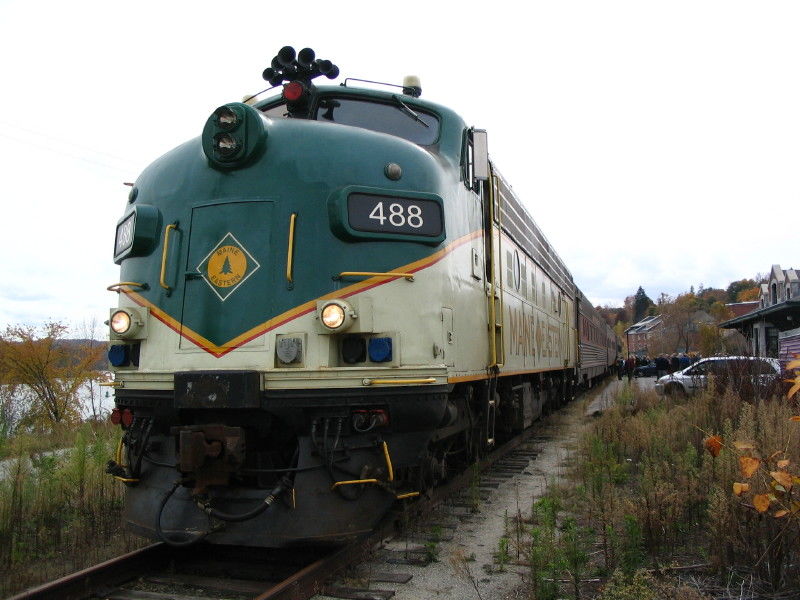 Photo of Maine Eastern Rwy Passenger Special (1)