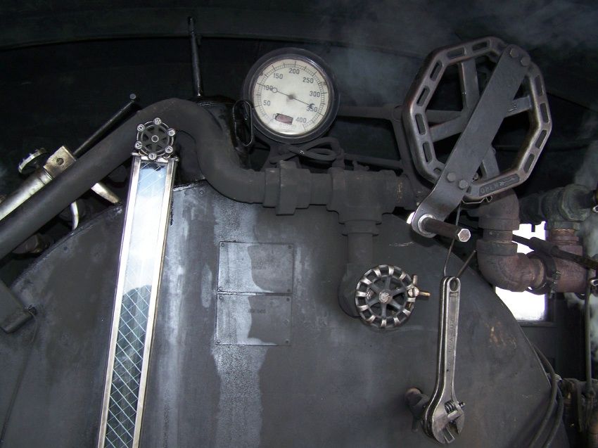 Photo of Engine #10 cab Steam pressure gage
