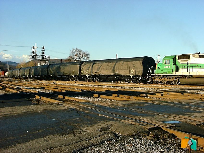 Photo of New GE C38Ach Locomotives Pass Through Cumberland, MD