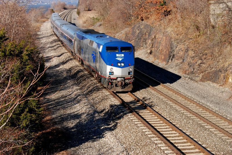 Photo of Amtrak 238 at Breakneck Ridge, NY.