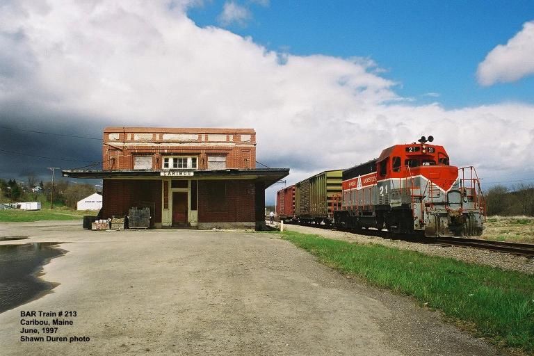 Photo of Train # 213 at Caribou