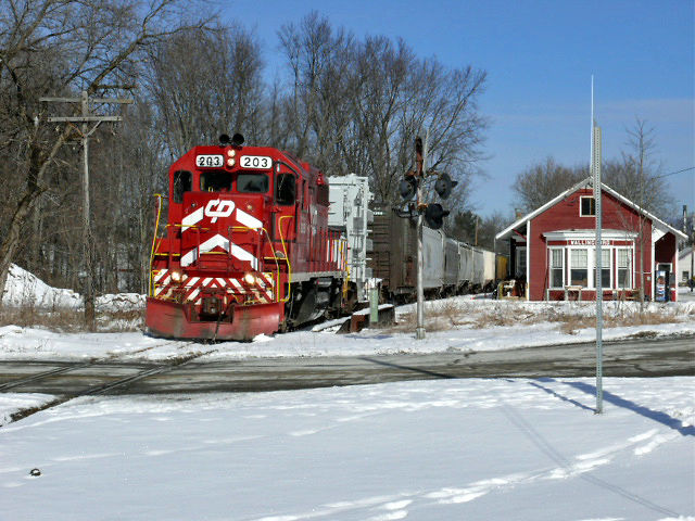 Photo of Vermont Railway Extra 203 South in Wallingford, VT (3)