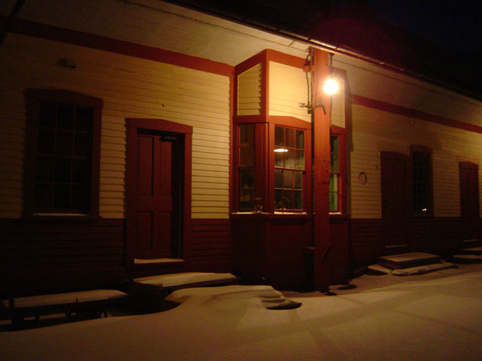 Photo of Contoocook NH depot at night