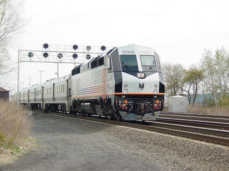 Photo of NJT Train #1625 Westbound