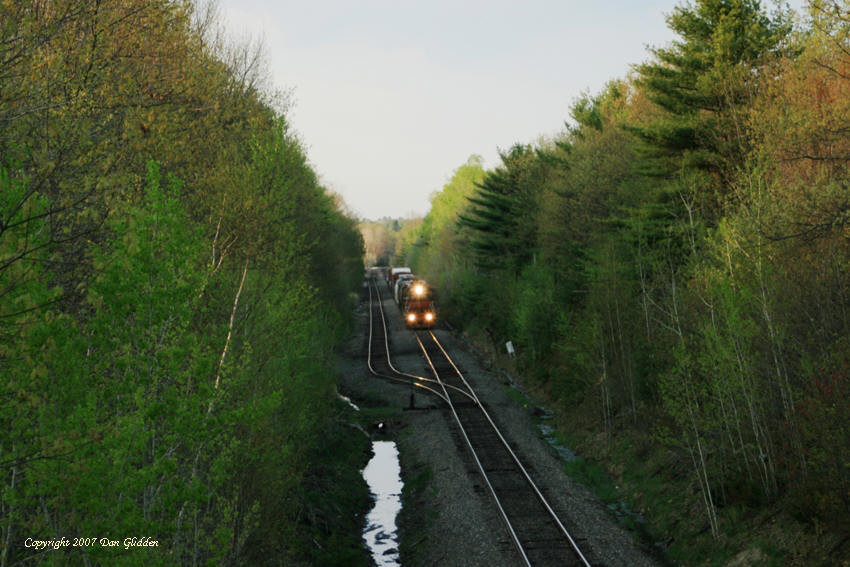 Photo of MEC 349 and 350 lead the way south from Auburn, just north of Danville Junction.