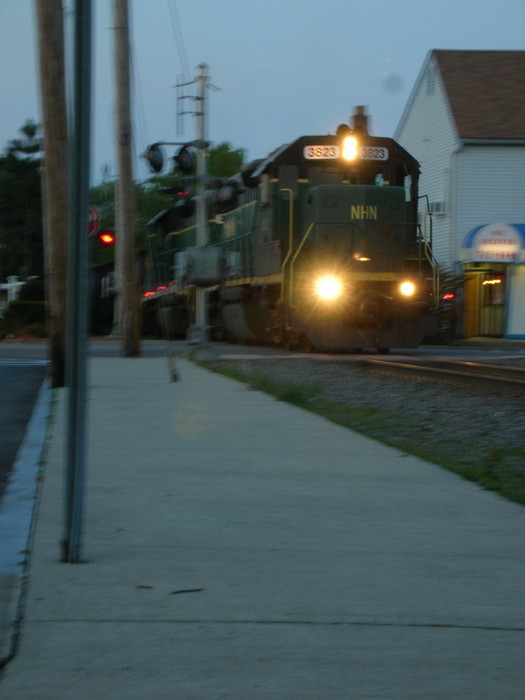 Photo of NHN #3823 crossing Central Ave southbound