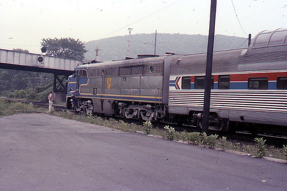 Photo of PA Number 19 with Amtrak Dome Car