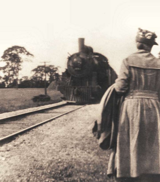 Photo of Rutland Train Approaching Thompsons Point, Vermont, 1920
