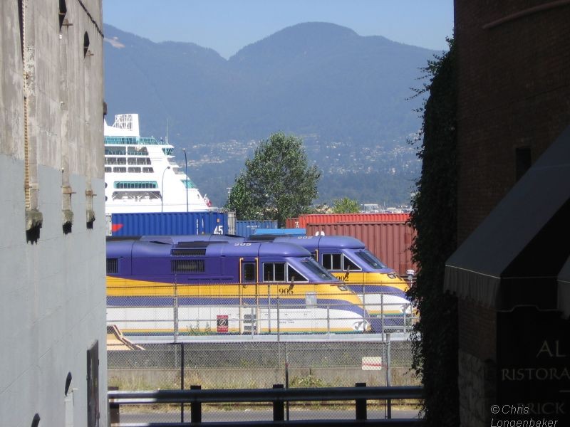 Photo of What a nice pair! -West Coast Express in Vancouver