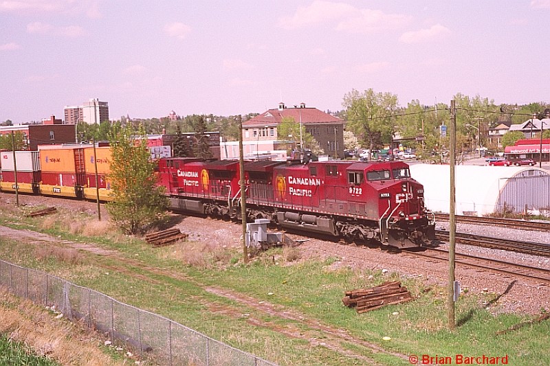Photo of CP RAIL Stack Train
