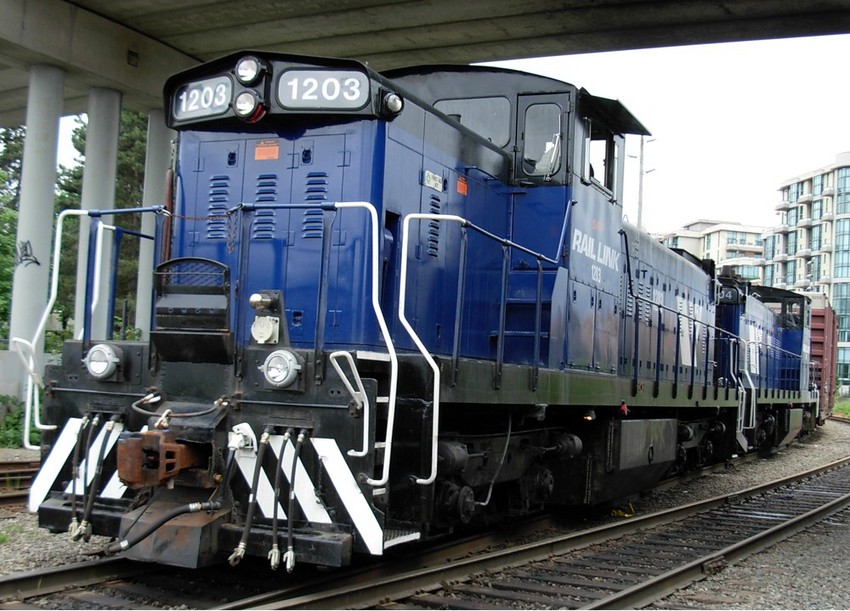 Photo of Southern Railway of BC GMD-1's