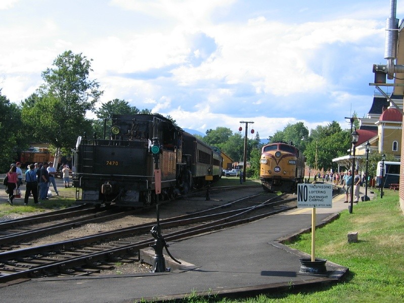 Photo of Crawford Notch steam special at North Conway