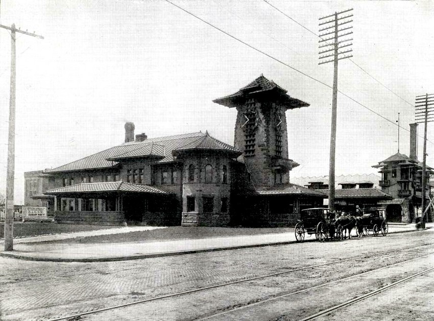 Photo of Photo of Toledo & Ohio Central RR Depot at Columbus OH