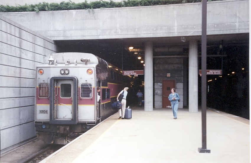 Photo of MBTA 822