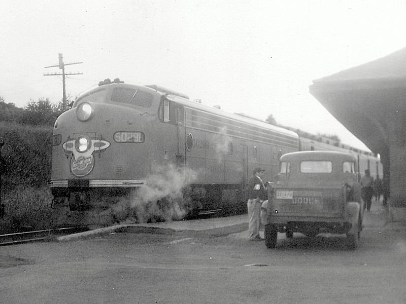 Photo of C&NW Train #162