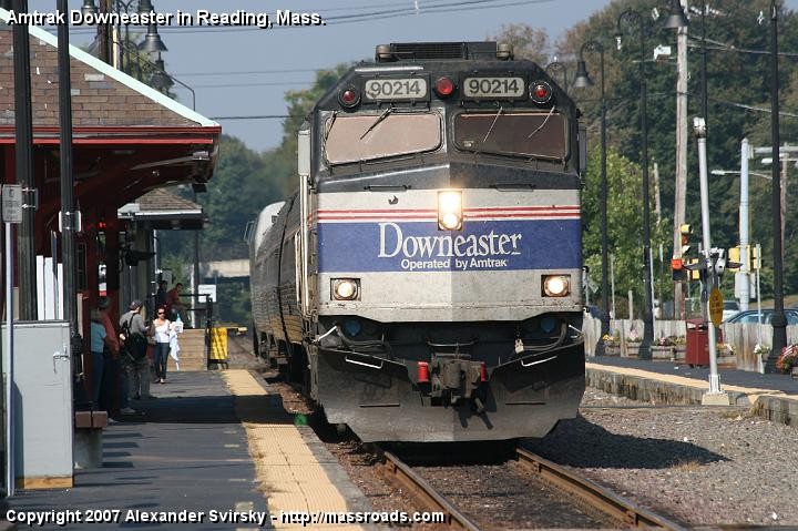 Photo of Amtrak Downeaster #692 at Reading Depot