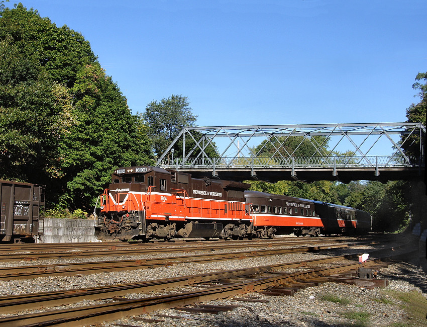 Photo of Fall Circle Tour sponsored by the Massachusetts Bay Railroad Enthusiasts