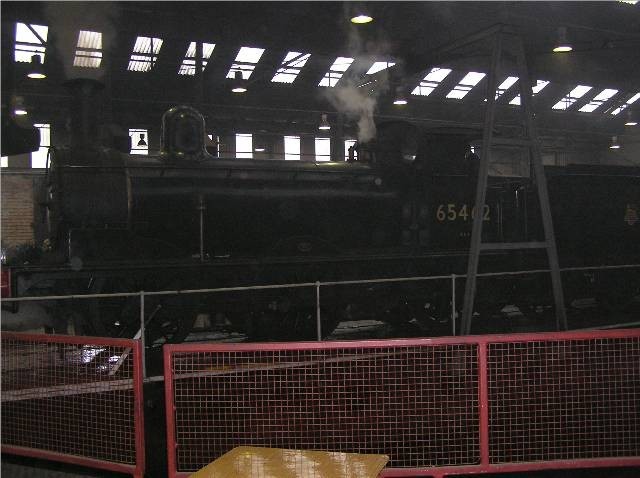 Photo of J15 0-6-0, 65462 on the turntable in Barrow Hill Round House.