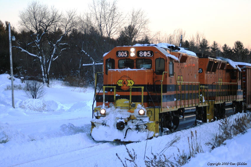Photo of 805 at Danville Junction