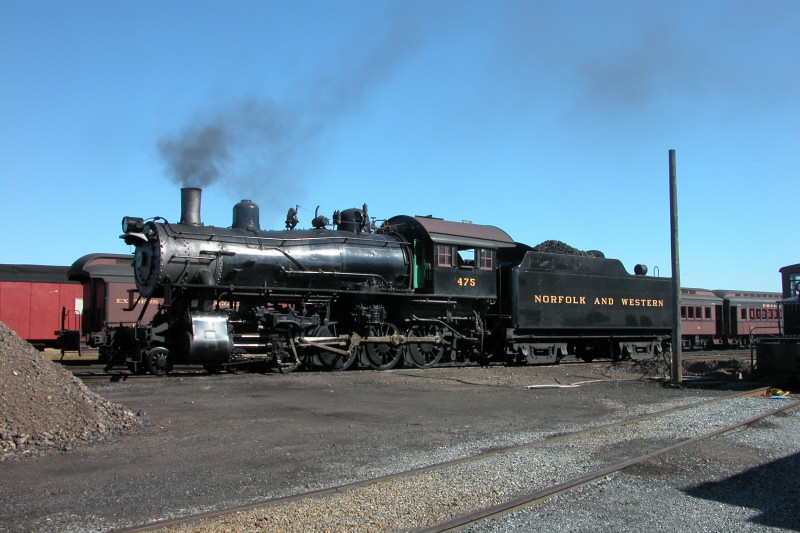 Photo of N&W #475 at the Strasburg Enginehouse