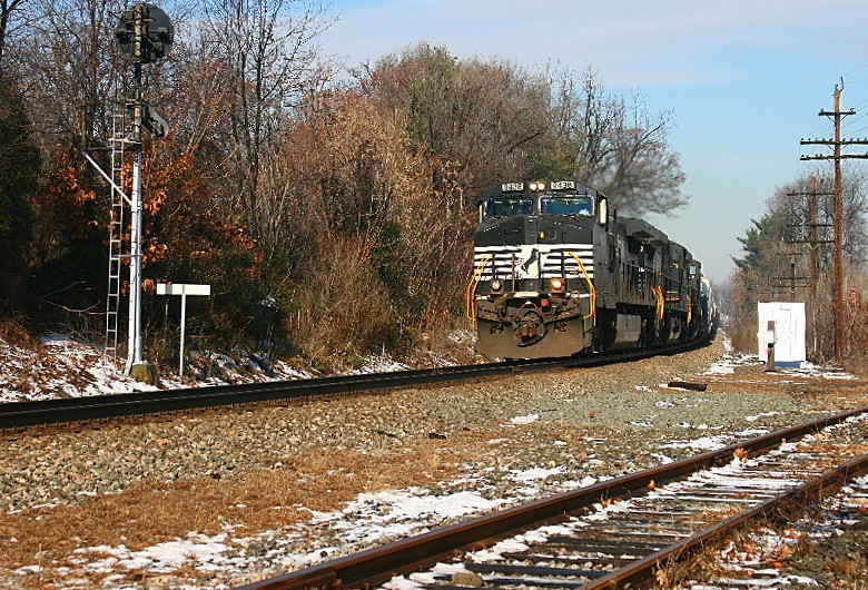 Photo of NS 11R at Shenandoah Junction, WV