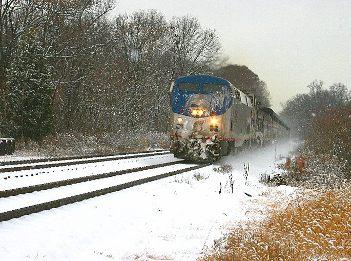 Photo of Amtrak at Barnesville, Md