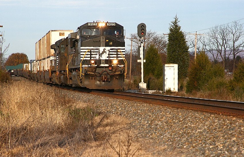 Photo of NS 203 at Sharpsburg, Md