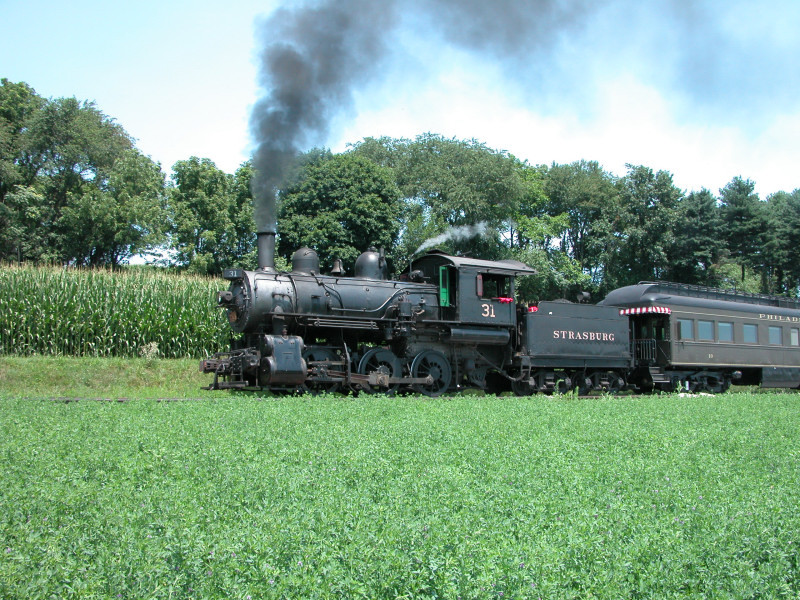 Photo of CNR #7312 approaching Cherry Hill