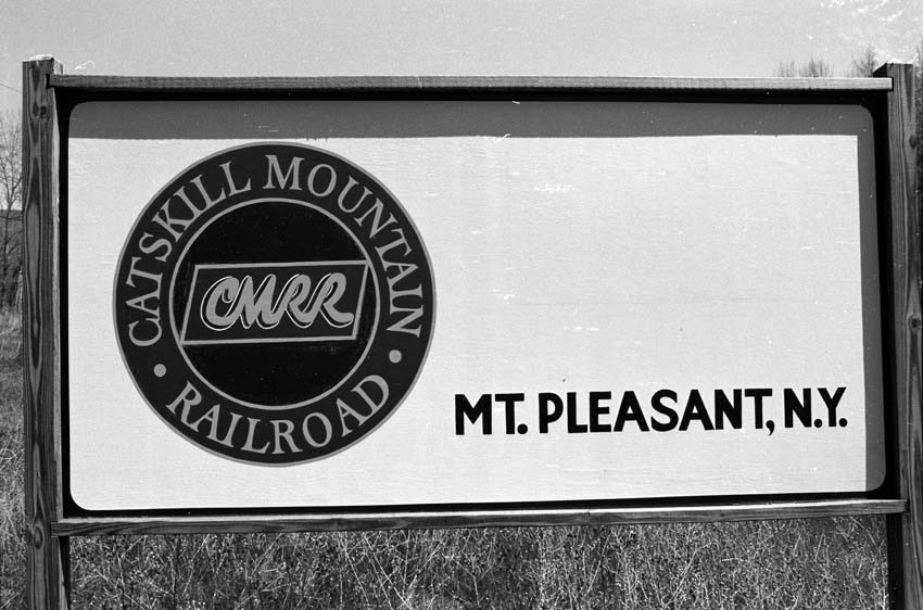 Photo of CMRR sign in May 1988