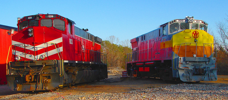 Photo of Pair of SRNJ Alco's at Winslow Junction, NJ