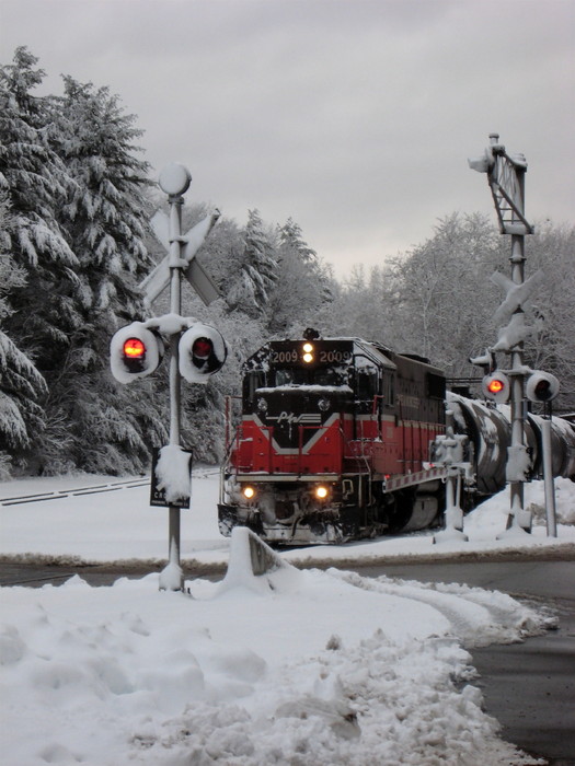 Photo of PW 2009 and snowy Signals