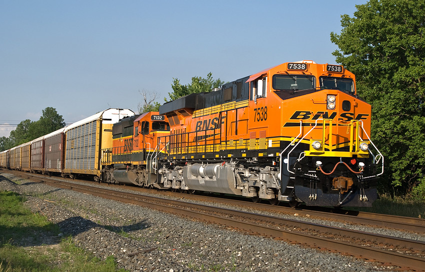 Photo of BNSF 7538 On The CSX Short Line
