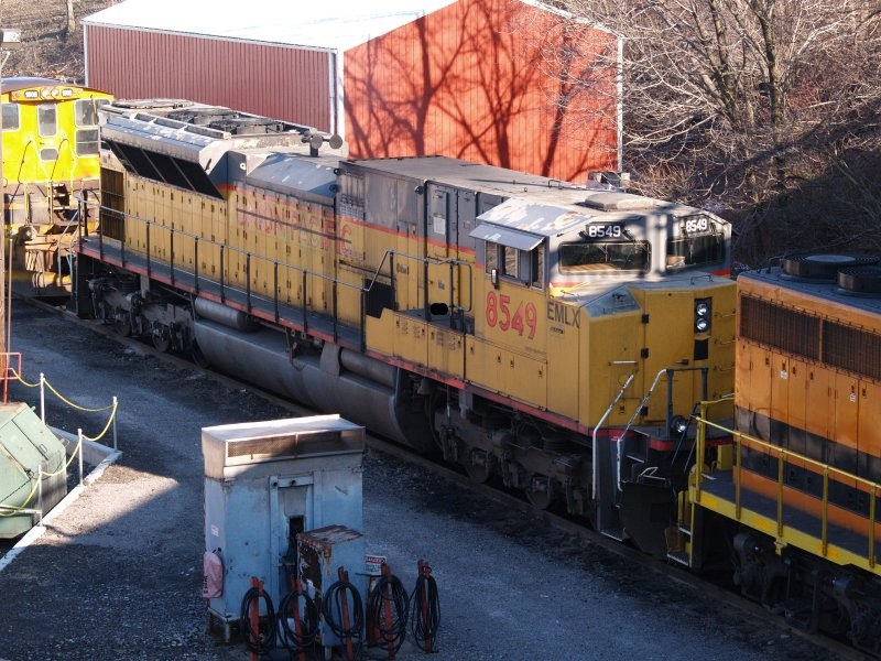 Photo of EMLX 8549 at Butler, PA