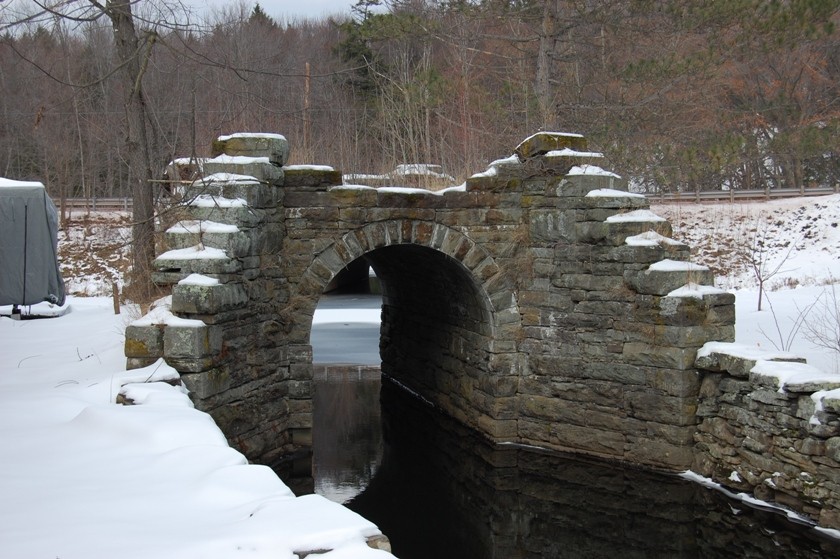 Photo of D&H Gravity Railroad Stone Arch Bridge at Keens Pond, PA