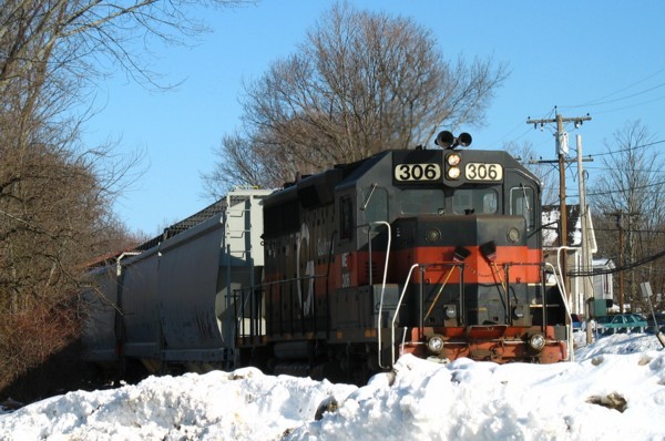 Photo of Shunting Cars in Ayer