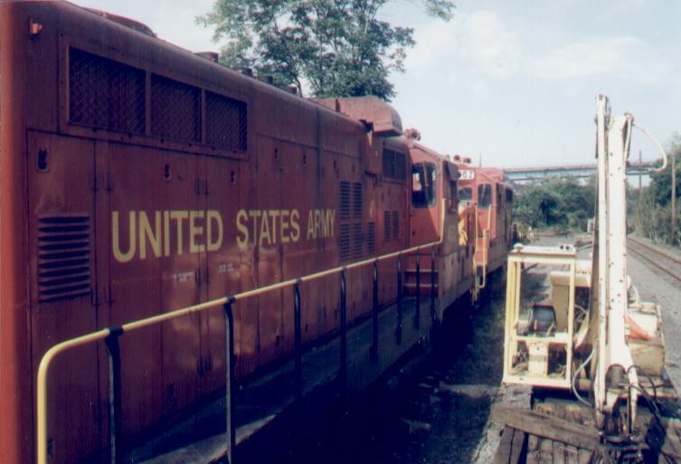 Photo of US Army 4601 & 4602
