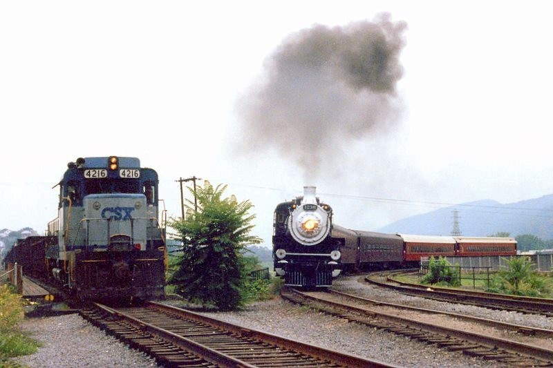 Photo of CSX and WMSRR