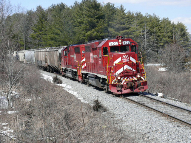 Photo of Vermont Railway southbound in New Haven, VT