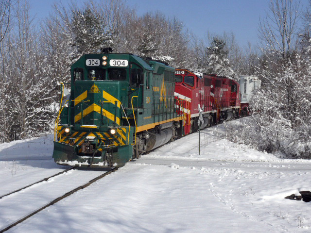 Photo of Green Mountain Railroad #263 in Clarendon, VT