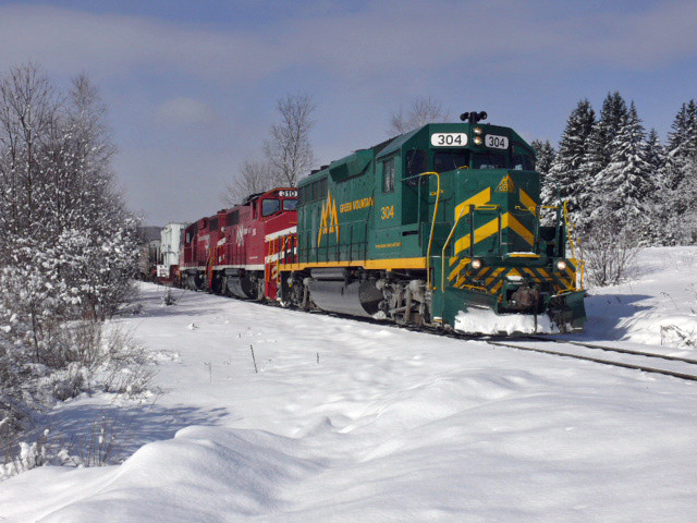 Photo of Green Mountain Railroad #263 in Mt. Holly, VT