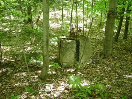 Photo of Remains of an old signal