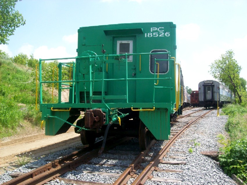 Photo of PC (R&GV) repainted caboose 18526