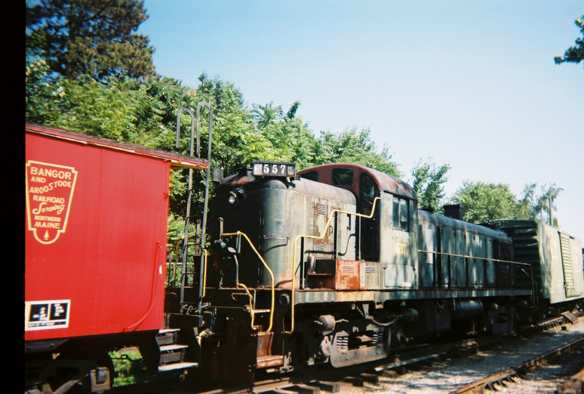 Photo of Ex. Maine central RS3 557